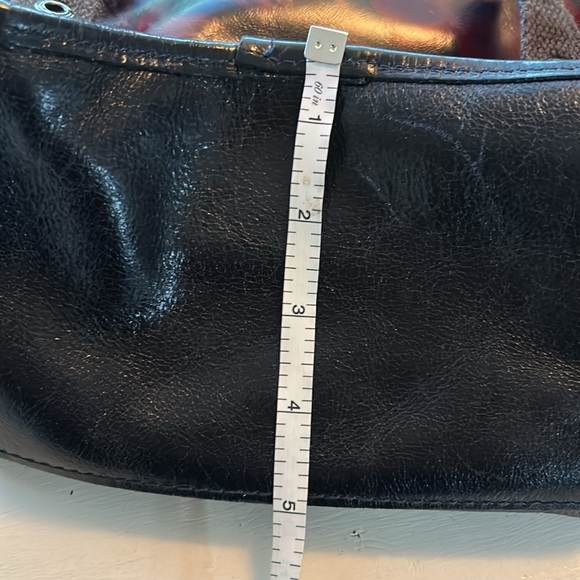 Patricia Nash English Seluci English Rustic Mums Backpack Blk/Burgundy - Picture 11 of 11